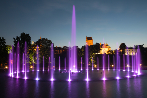 The 3 Most Popular Types of Commercial Fountains